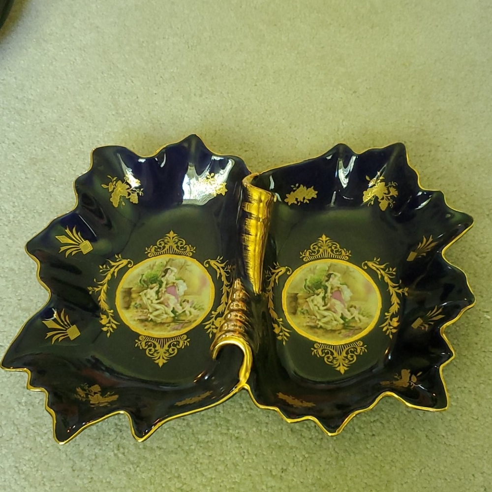 Beautiful blue and gold serving dish